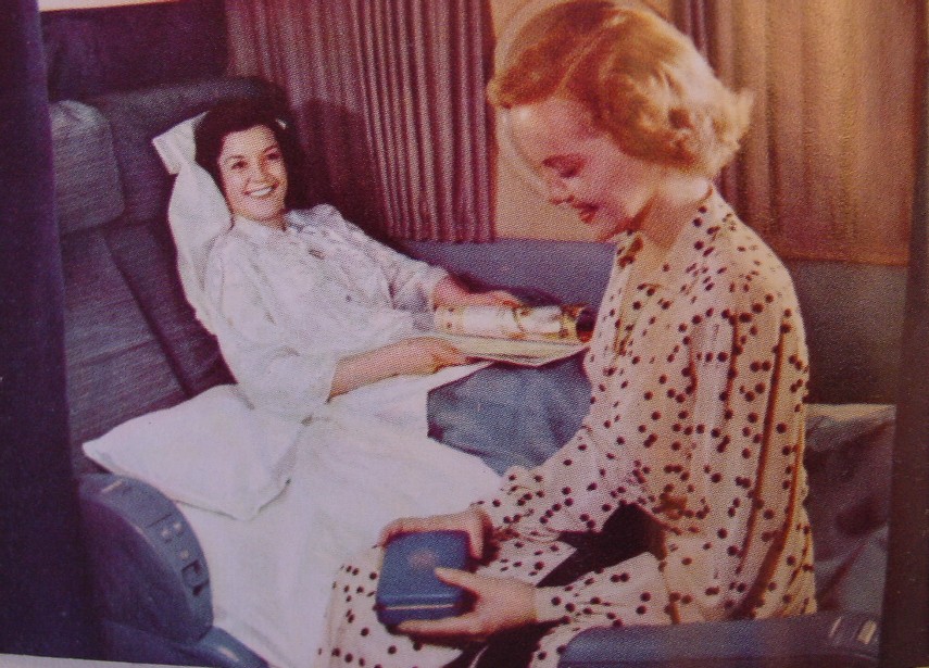 1950s The Pan Am Boeing 377 Stratocruiser offered lower berths in the forward VIP compartment.
